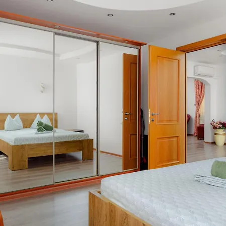 Heart Of Downtown 3 Self Check In * بوخارست