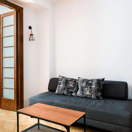 Heart Of Downtown 3 Self Check In * بوخارست